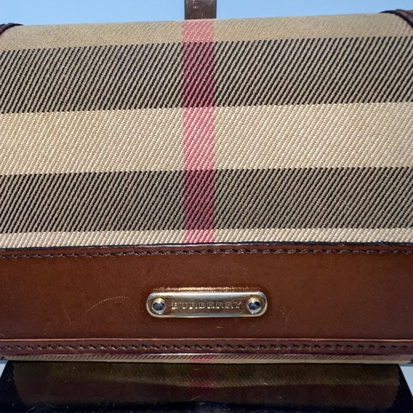 Burberry London Checkbook Wallet Canvas Leather Trim Brown Authentic Made Italy - Picture 2 of 14